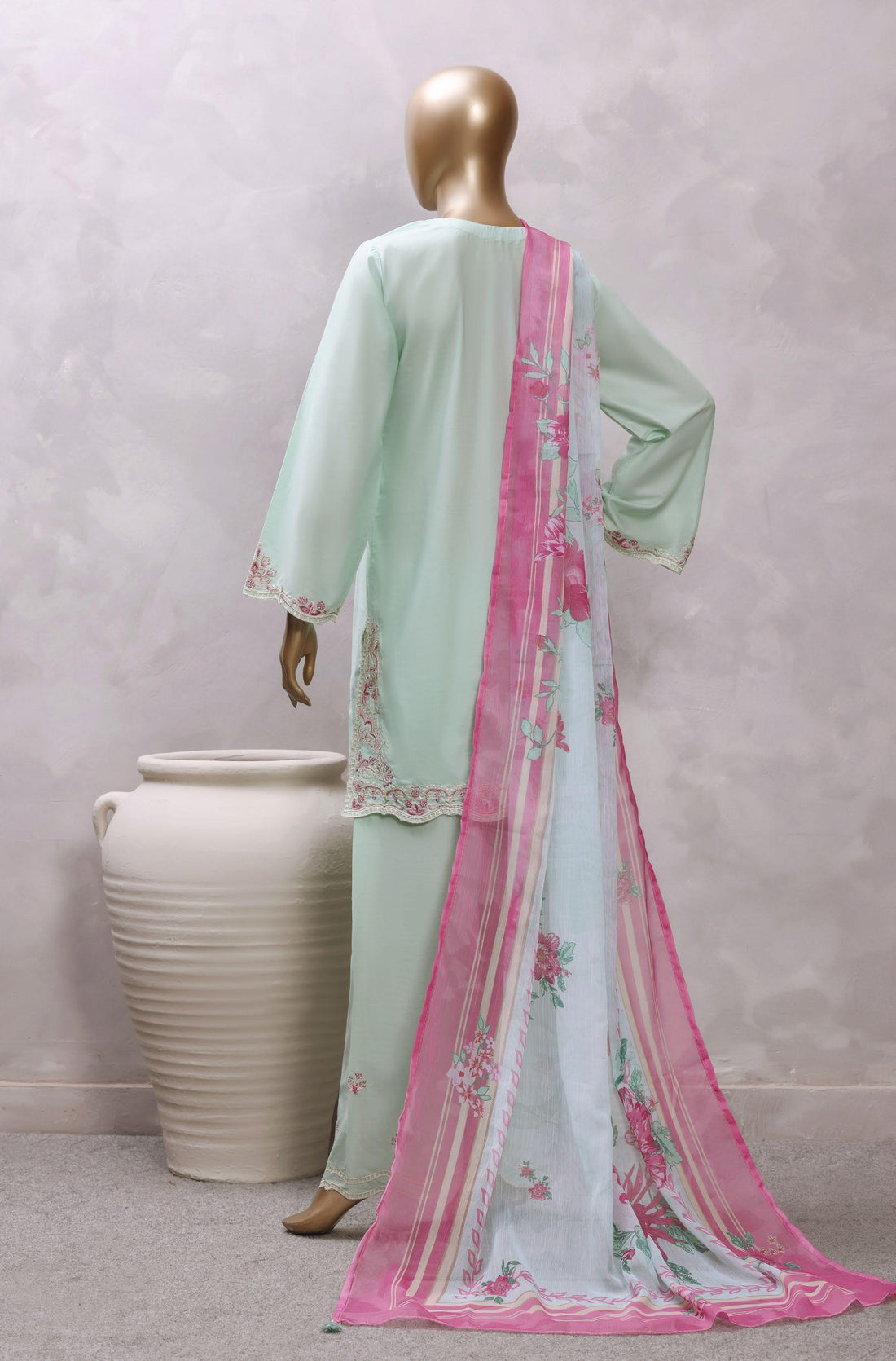 Sadabahar Luxury Eclair Solid Lawn Embroidery 3Piece Stitched Collection ECL-1017