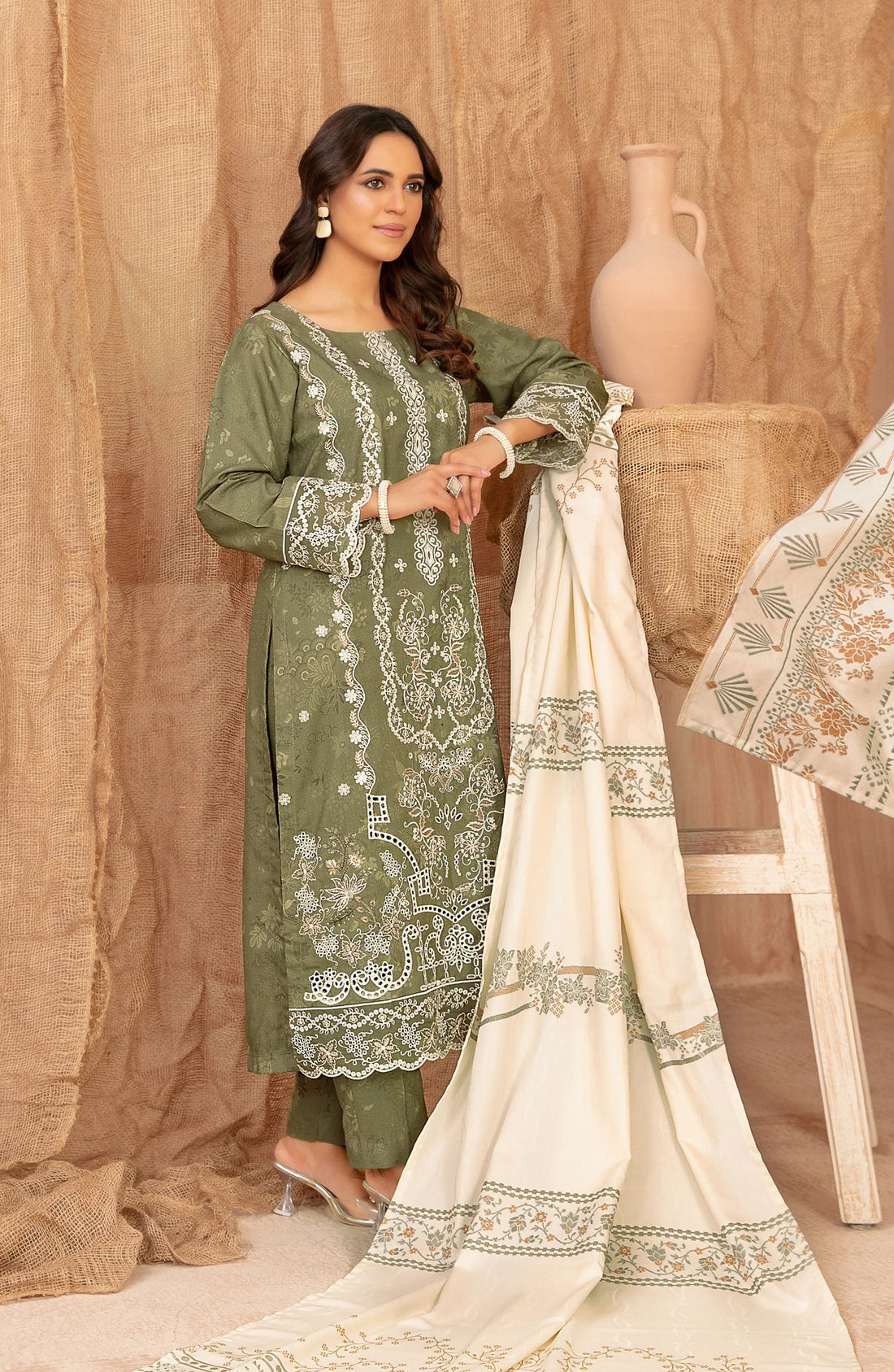 Cassa By Tawakkal Winter Dhanak Embroidery 3Piece Unstitched Collection 2025. D-07