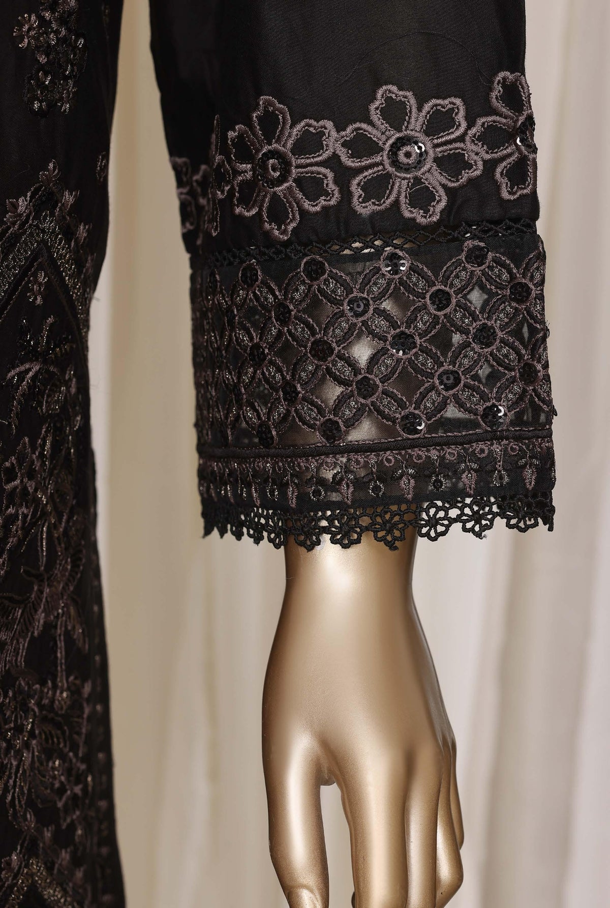Sadabahar Luxury Slub Lawn Embroidery Stitched Vol-08 Collection 2026. LEL-1006