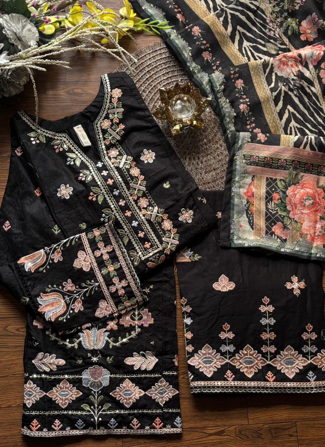 Bin Saeed Luxury Lawn Jacquard Fetive Embroidery 3Piece Stitched Vol-02 COLLECTION 2026. D-02