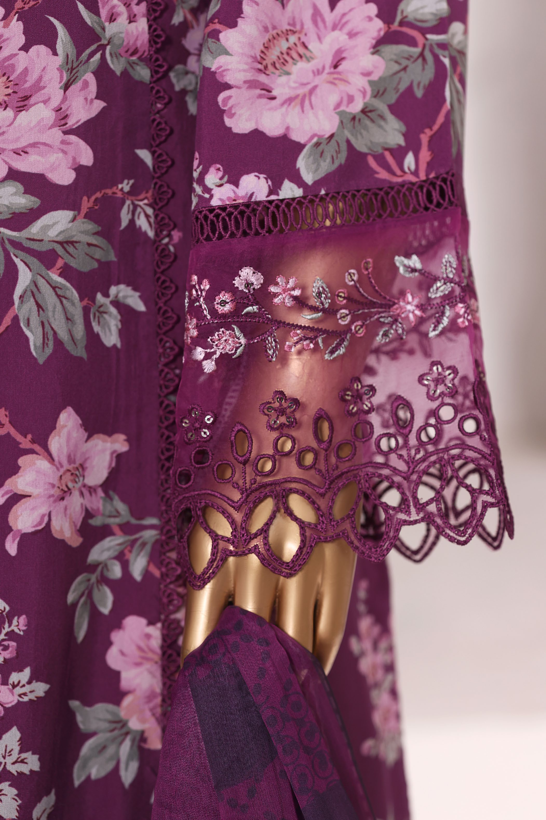 Sadabahar Malika Viscose Long Length With Chiffon Printed Dupatta 3Piece Stitched Collection 2025 Purple SDMVL- 002