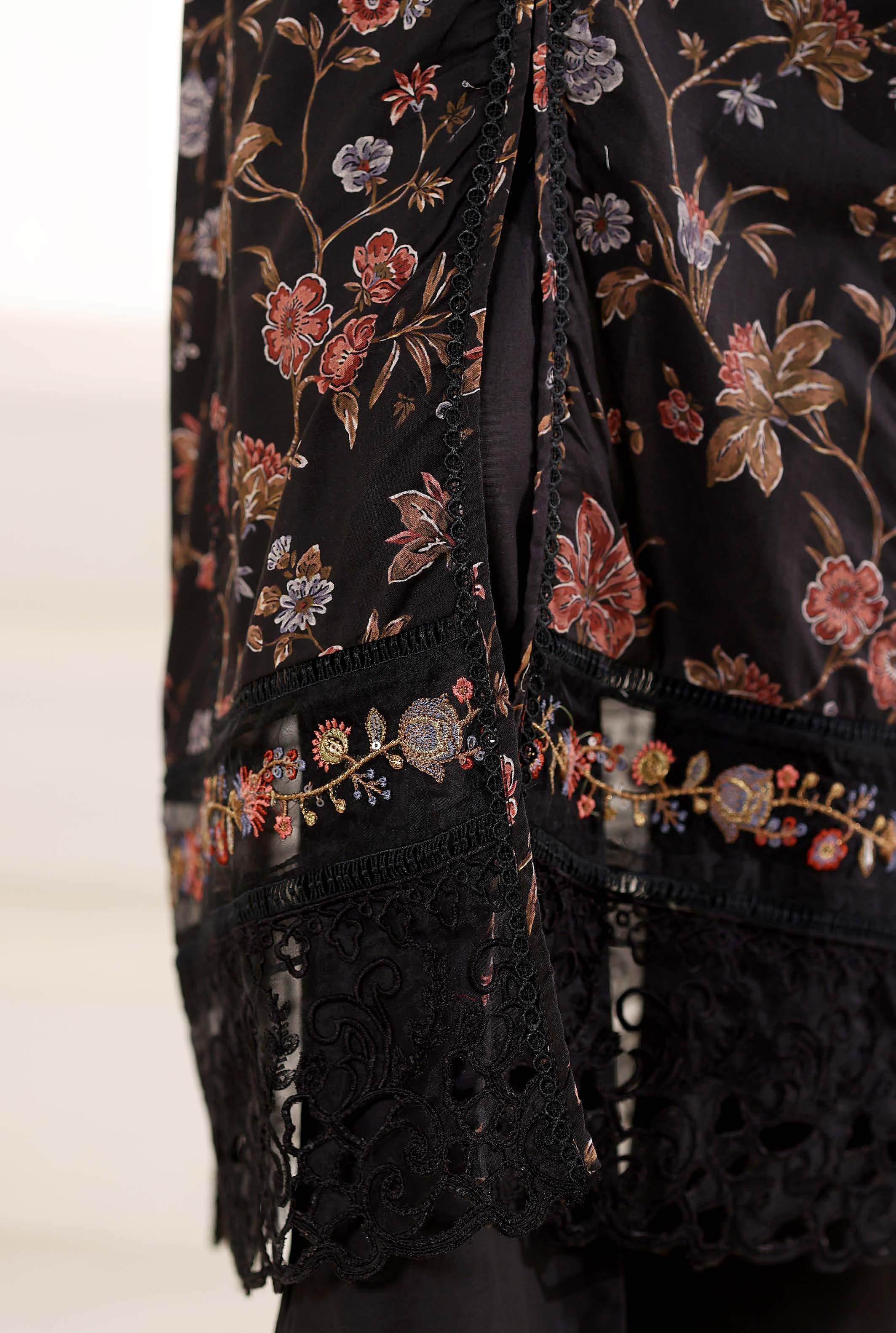 Sadabahar Luxury Long Length Festive Lawn Embroidery 3Piece Stitched COLLECTION 2026. D-04