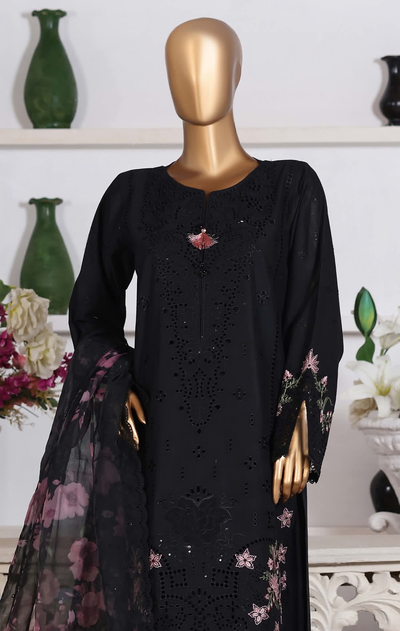 Hz Muse Luxury Heavy Embroidery Festive 3Piece Stitched Collection 2026 D#-08