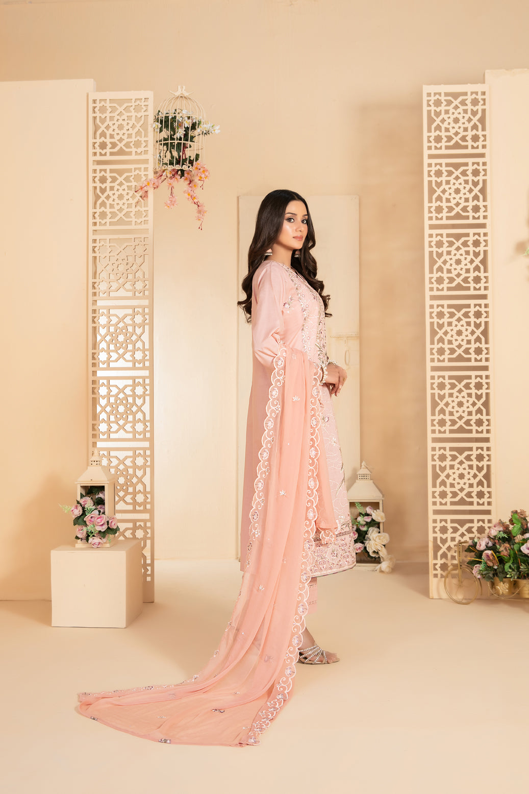 TAABIR BY TAWAKKAL LUXURY FESTIVAL 3PIECE STITCHED COLLECTION 2026 D#04