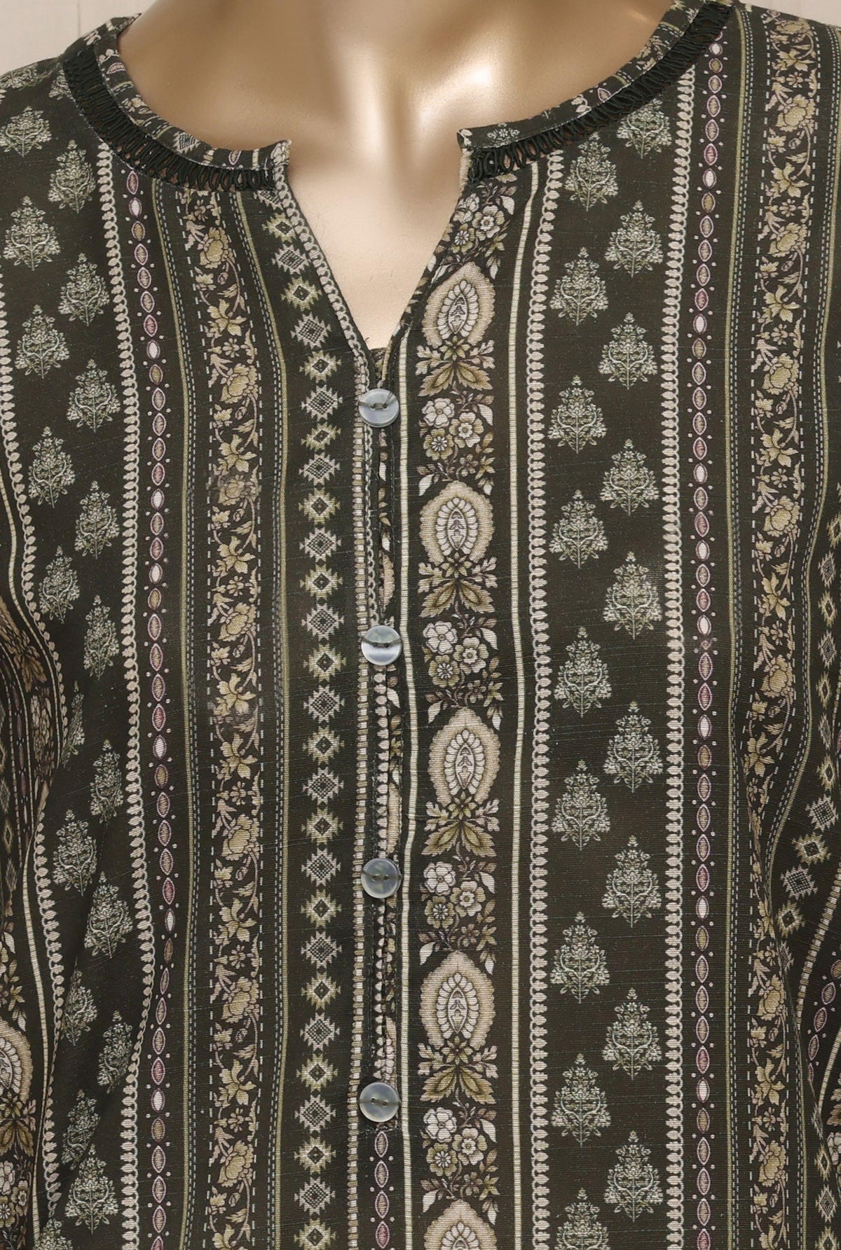 Sadabahar Luxury Khaddar Printed Winter 3Piece Vol-01 Collection SDKH-07