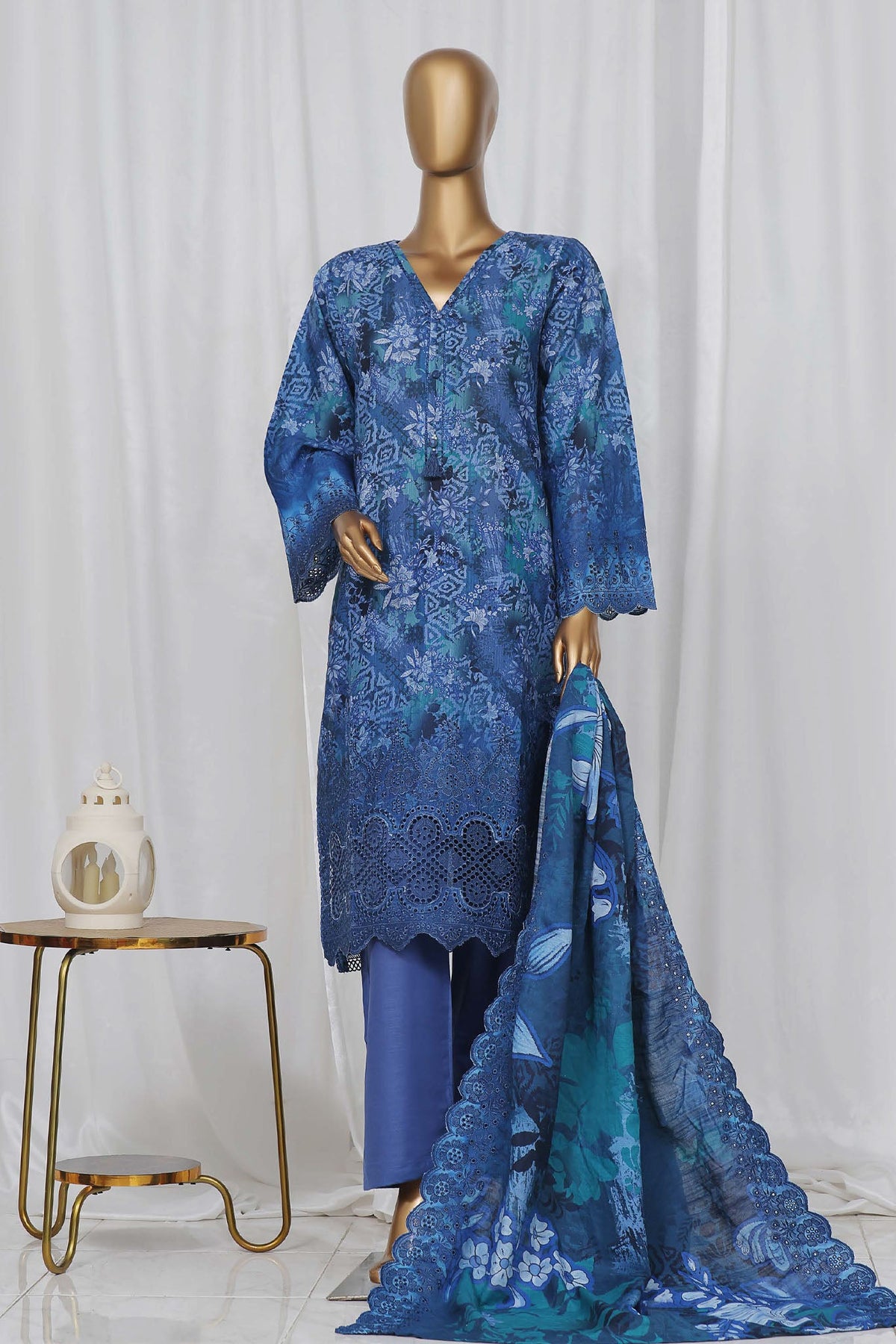 SADABAHAR RTW FUSION LASER CHICKENKARI EMBROIDERED KHADDAR 3PIECE COLLECTION 2026 SFKE -08