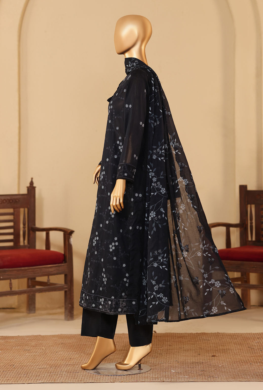 Meeras by HZ Textiles Embroidered Lawn Suit Unstitched 3 Piece Collection 2026 D#-09