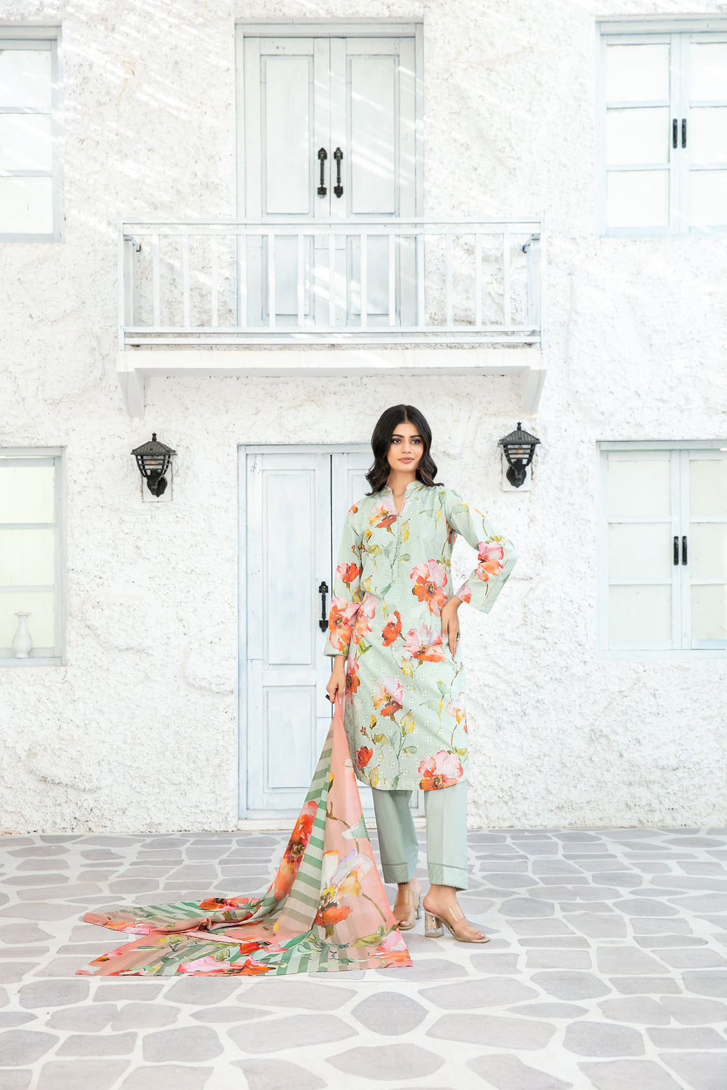 ROOH BY TAWAKKAL LUXURY FESTIVAL SCHIFFLI CHIKENKARI EMBROIDERY 3PIECE STITCHED COLLECTION 2026 D#-02