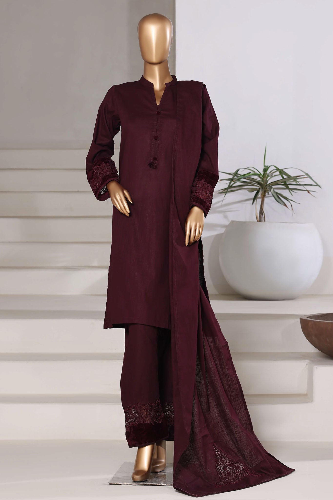 Sadabahar Stitched 3 Piece Premium Cross Texture With Velvet WITH Collection 2025 D#-02