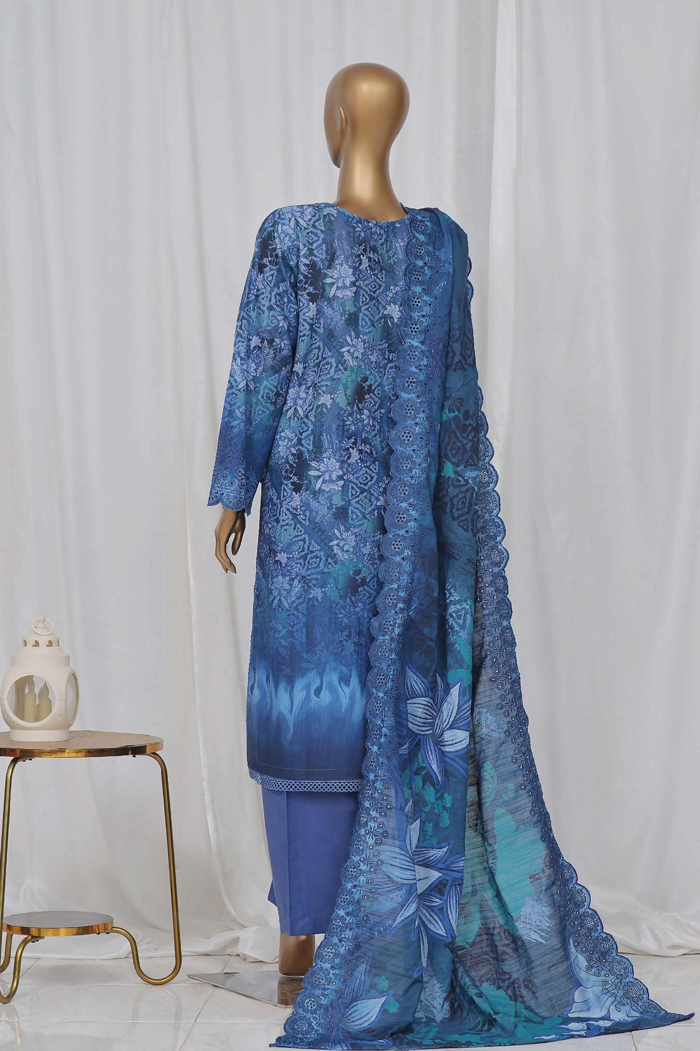 SADABAHAR RTW FUSION LASER CHICKENKARI EMBROIDERED KHADDAR 3PIECE COLLECTION 2026 SFKE -08