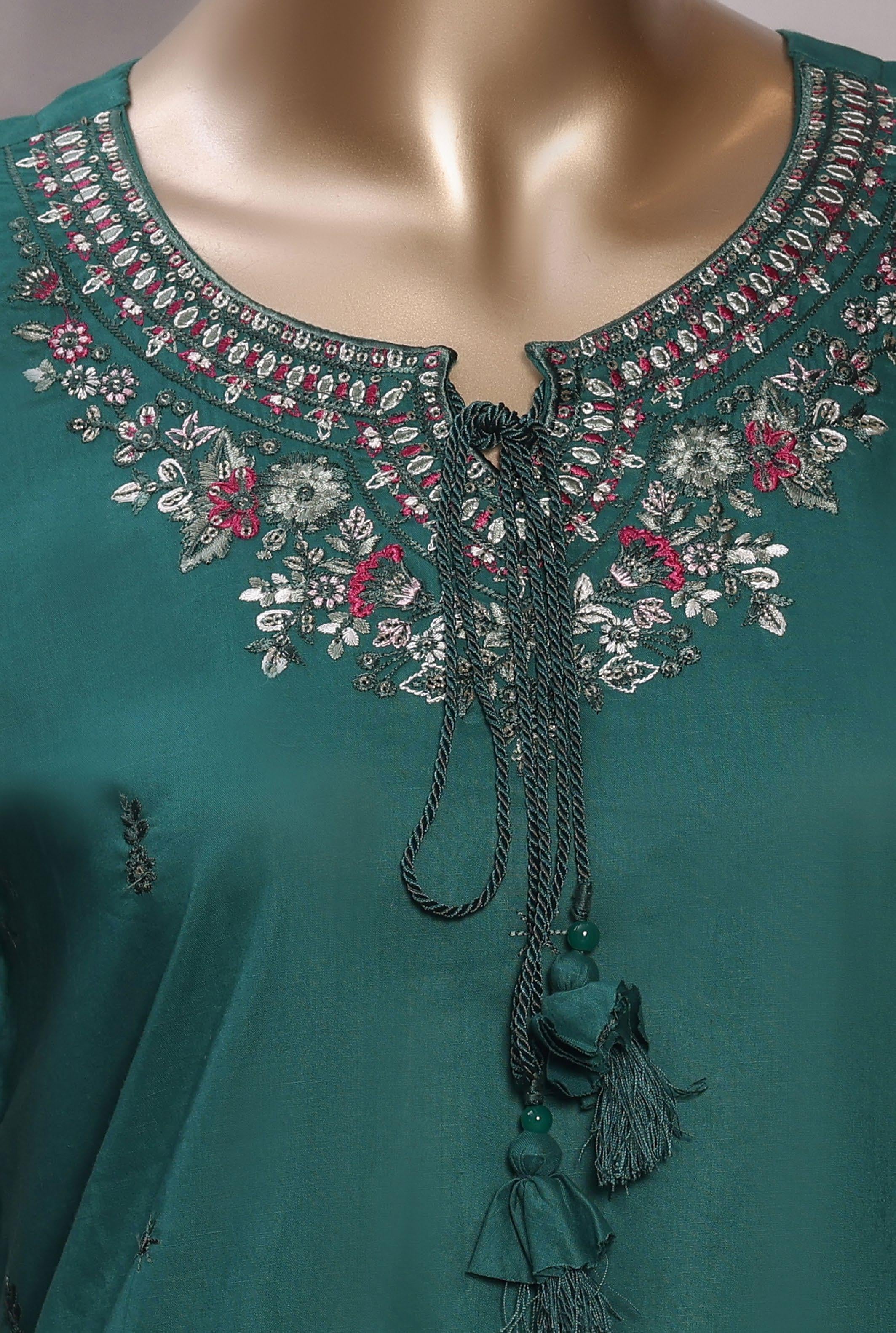 Sadabahar Luxury Eclair Solid Lawn Embroidery 3Piece Stitched Collection ECL-1019