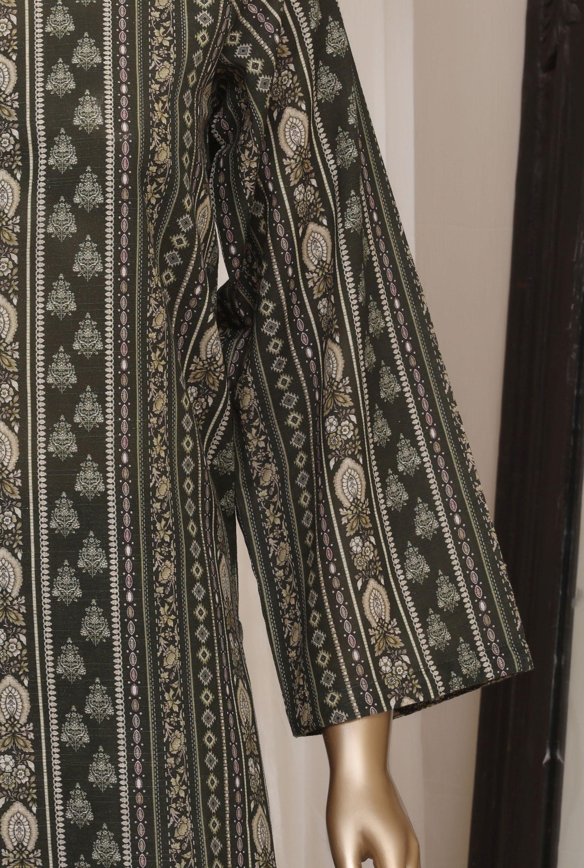 Sadabahar Luxury Khaddar Printed Winter 3Piece Vol-01 Collection SDKH-07