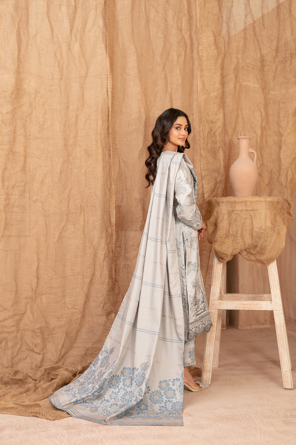 Cassa By Tawakkal Winter Dhanak Embroidery 3Piece Unstitched Collection 2025. D-04