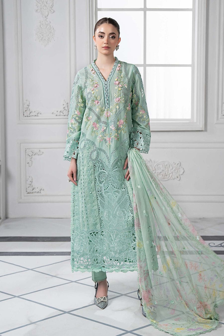 Maria B Luxury 3Piece Rtw Lawn Collection Collection 2025 MBLE-3203