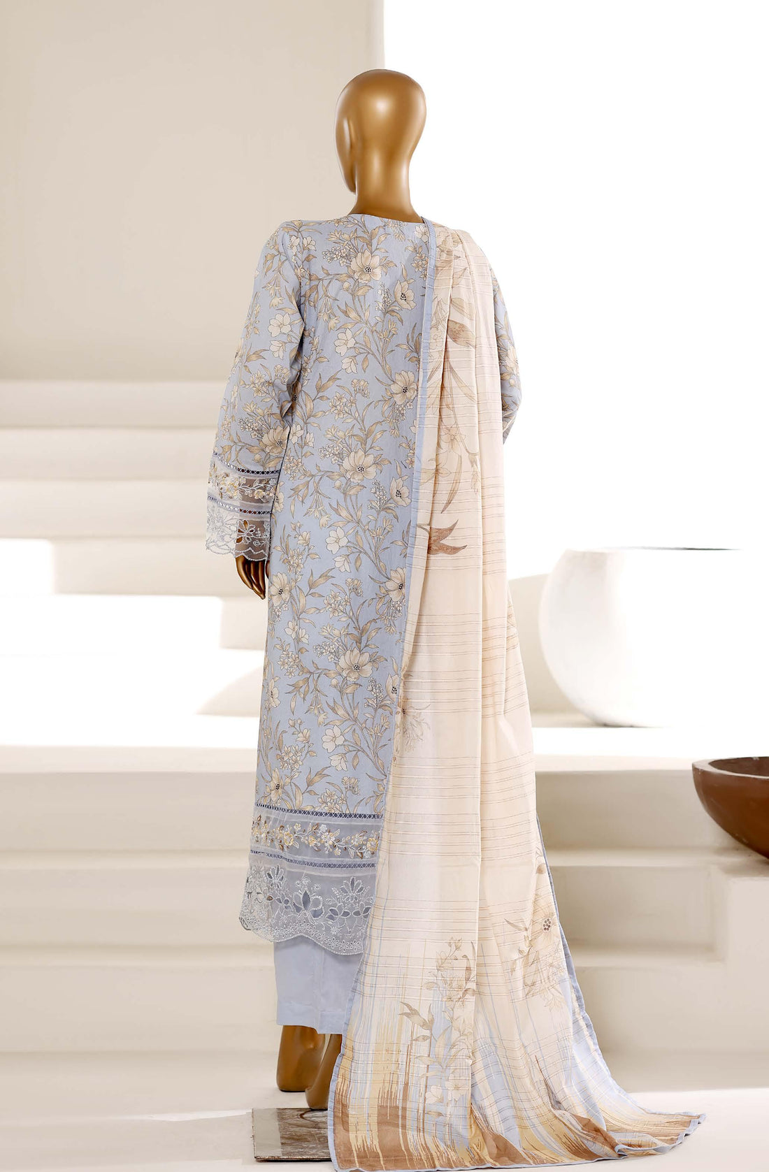 Sadabahar Luxury Long Length Festive Lawn Embroidery 3Piece Stitched COLLECTION 2026. D-06