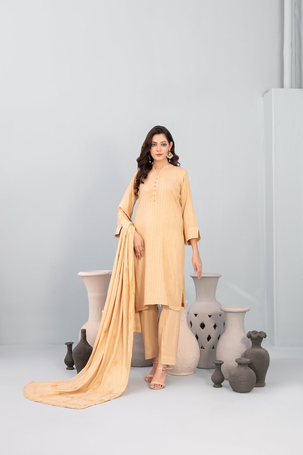 Onaya By Tawakkal Leather Peach Winter Unstitched Collection 2025. D-03