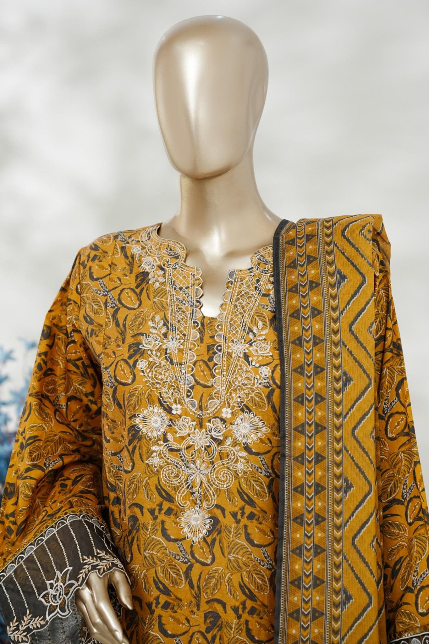 Bin Saeed Stitched 3 Piece Embroidery Lawn Short Length With Broad Flapper Eid Edition Collection 2026 D#07