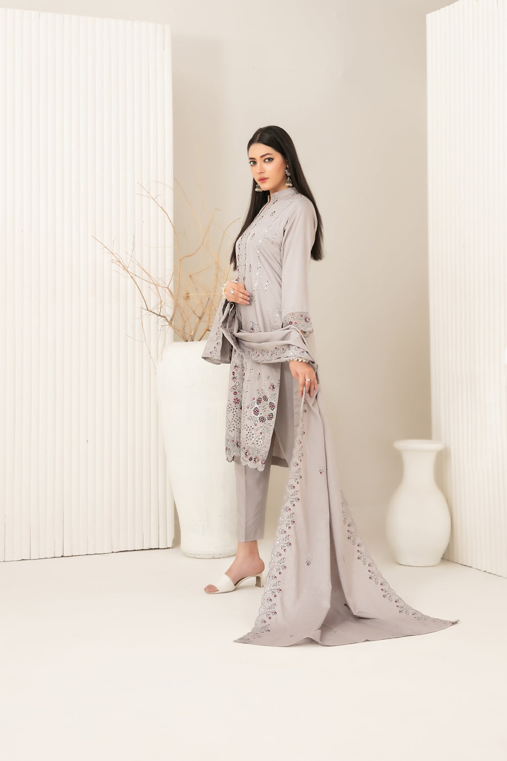 Tawakkal Dhoop Kinara Slub Viscous Embroidery 3Piece Unstitched Collection 2025 D-09