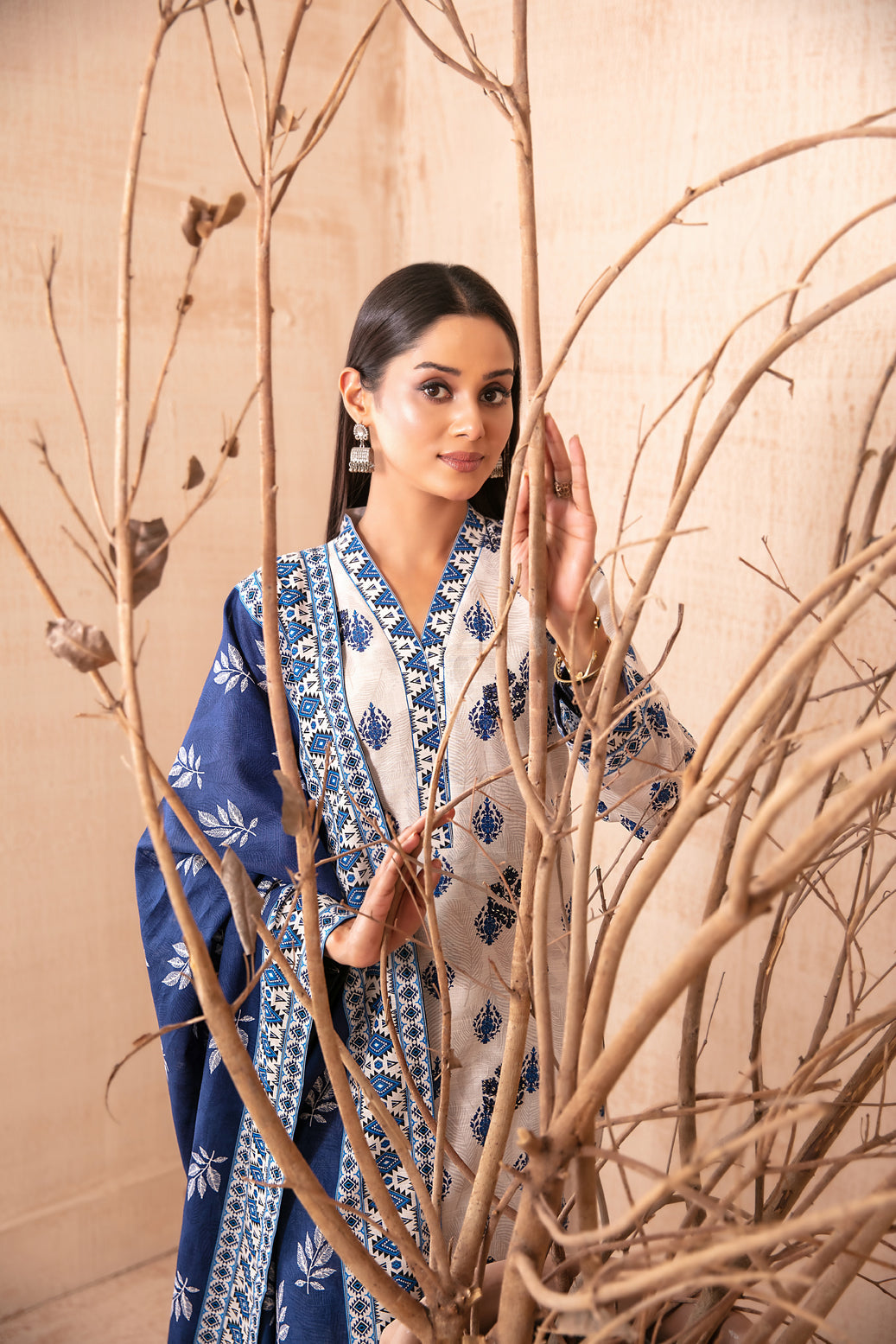 Areeka By Tawakkal Khaddar Boti Embroidery 3Piece Unstitched Collection 2025. D-06