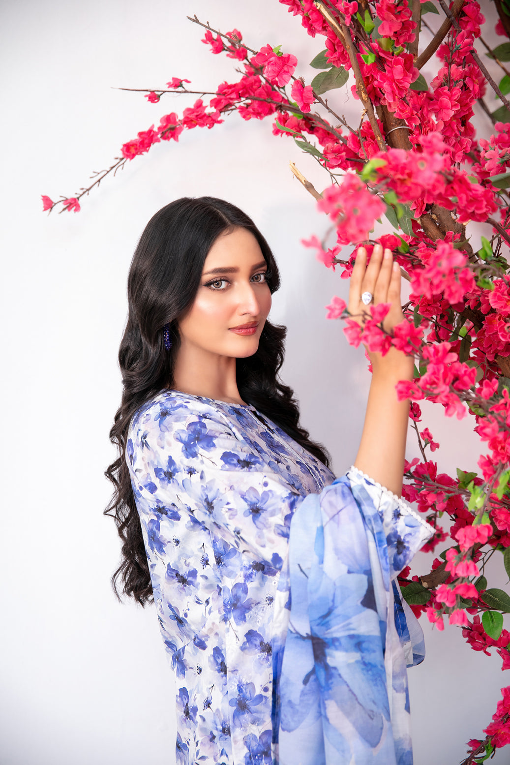 ROOH BY TAWAKKAL LUXURY FESTIVAL SCHIFFLI CHIKENKARI EMBROIDERY 3PIECE STITCHED COLLECTION 2026 D#-03