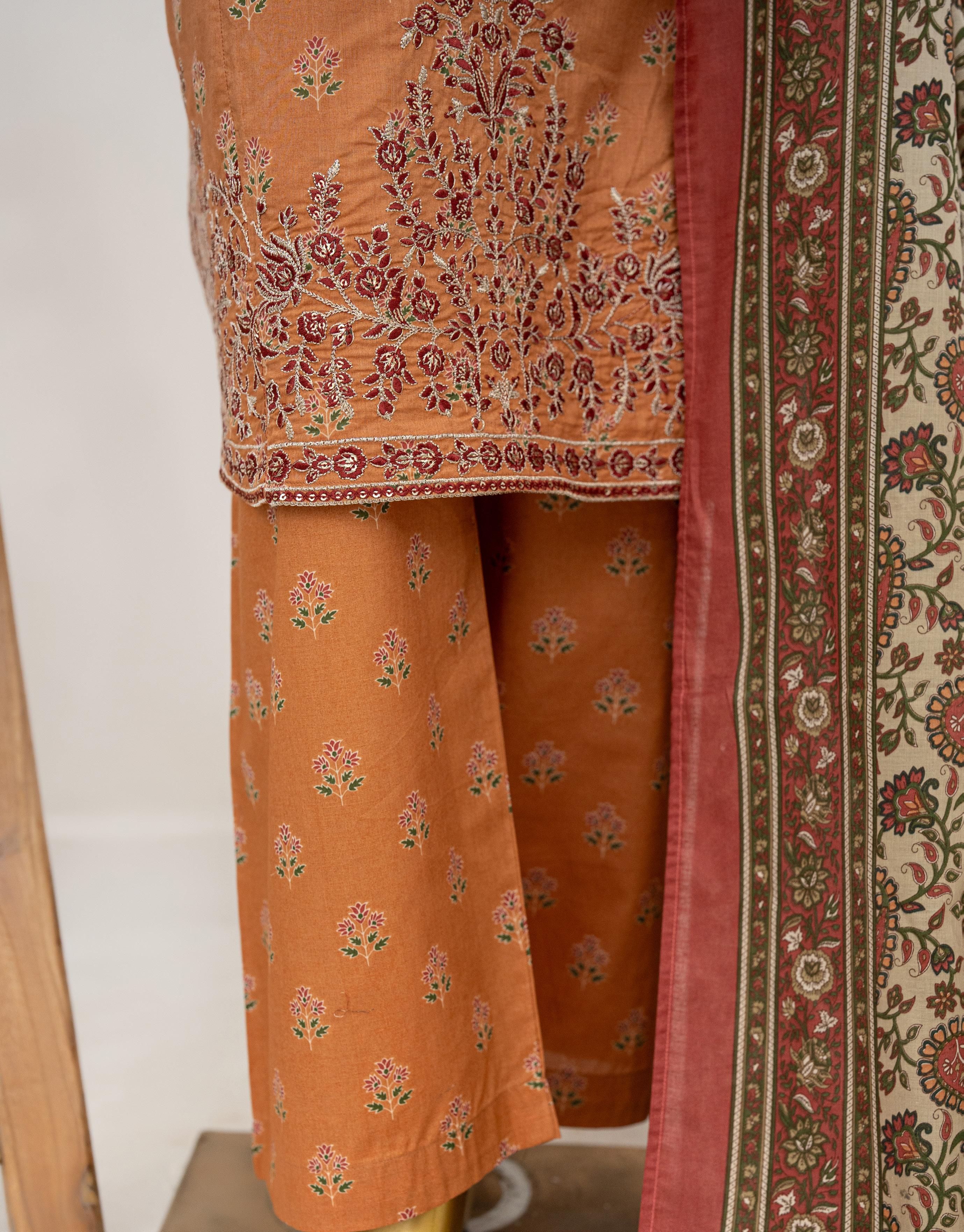 Bin Saeed Luxury Exclusive Embroidery 3 Piece Stitched Lawn Collection 2026 D#02