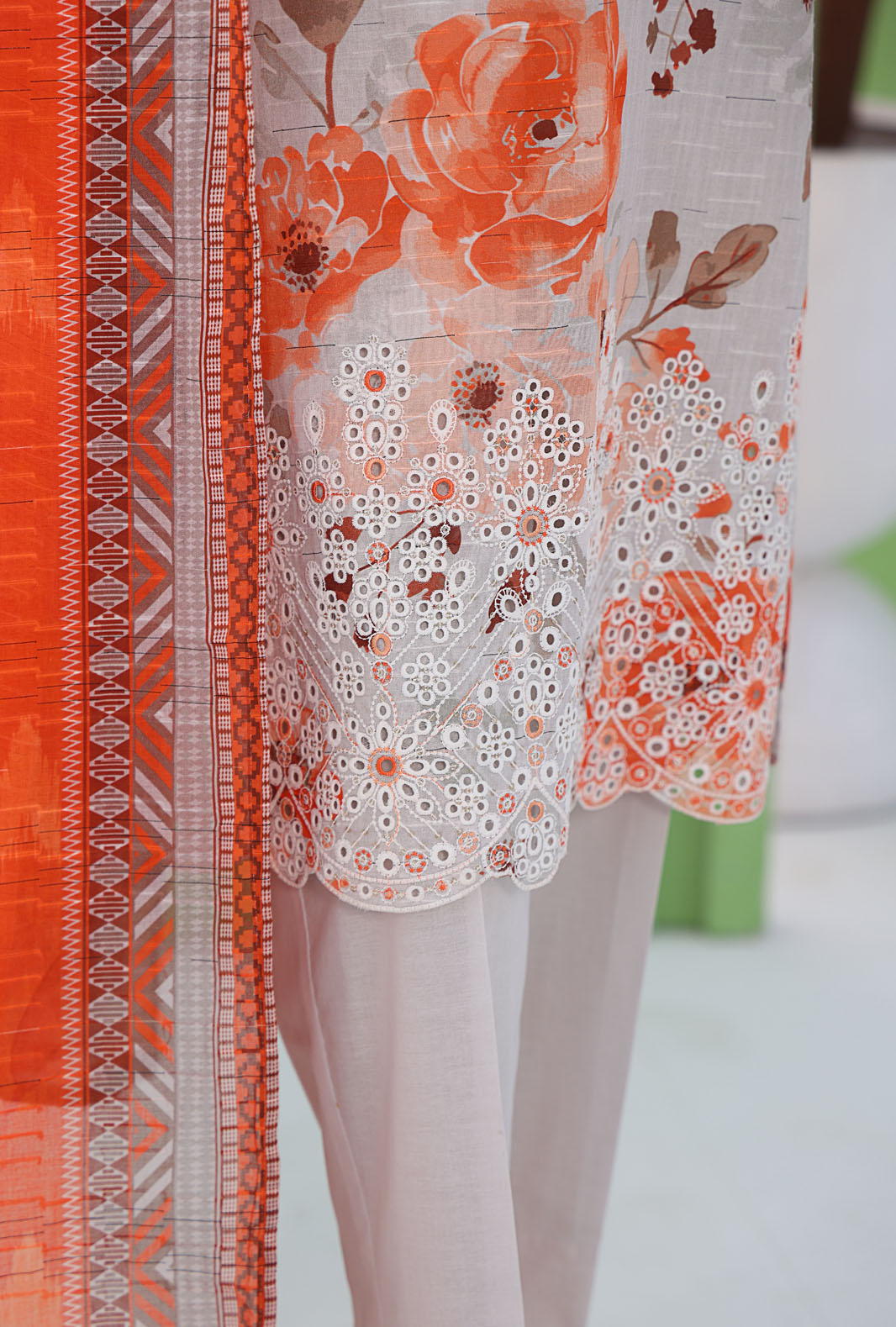 Vital By HZ Textiles Embroidered Cotton Doriya Suit Unstitched 3 Piece Collection 2025 VEC - 1265