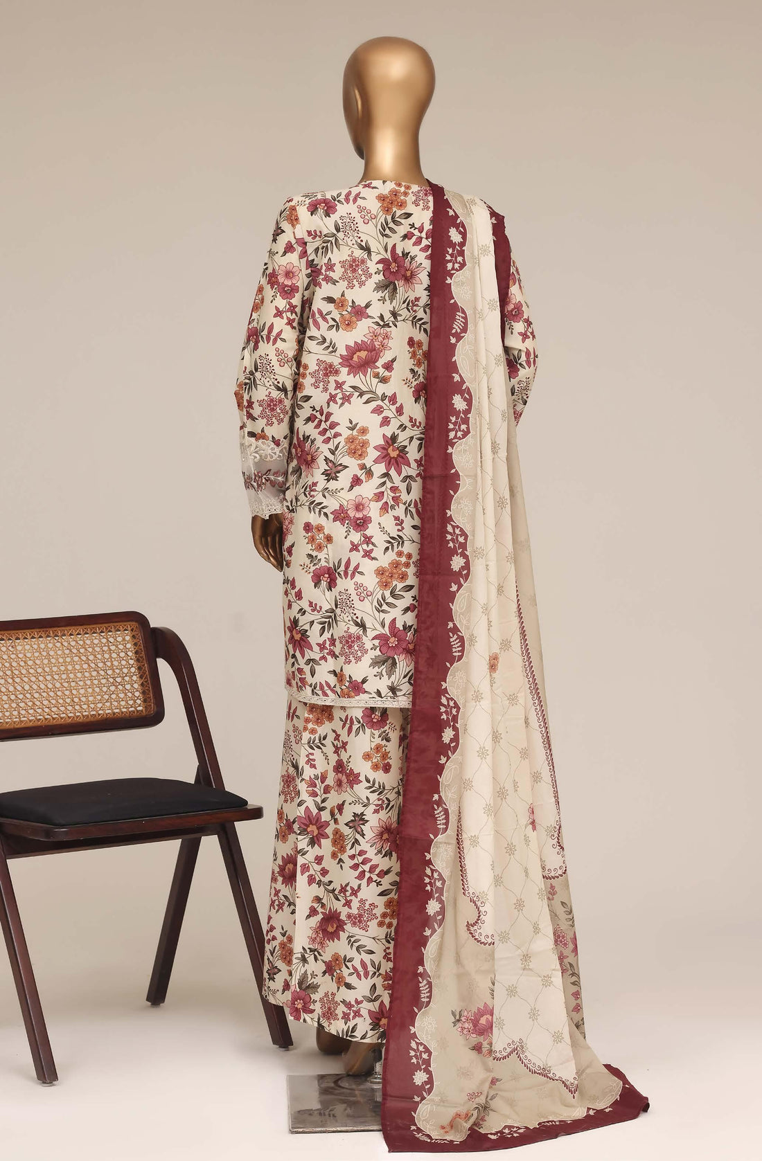 Sadabahar Malika Embroidery Lawn Short Length 3Piece Stitched Vol-10 Collection 2026 D#01