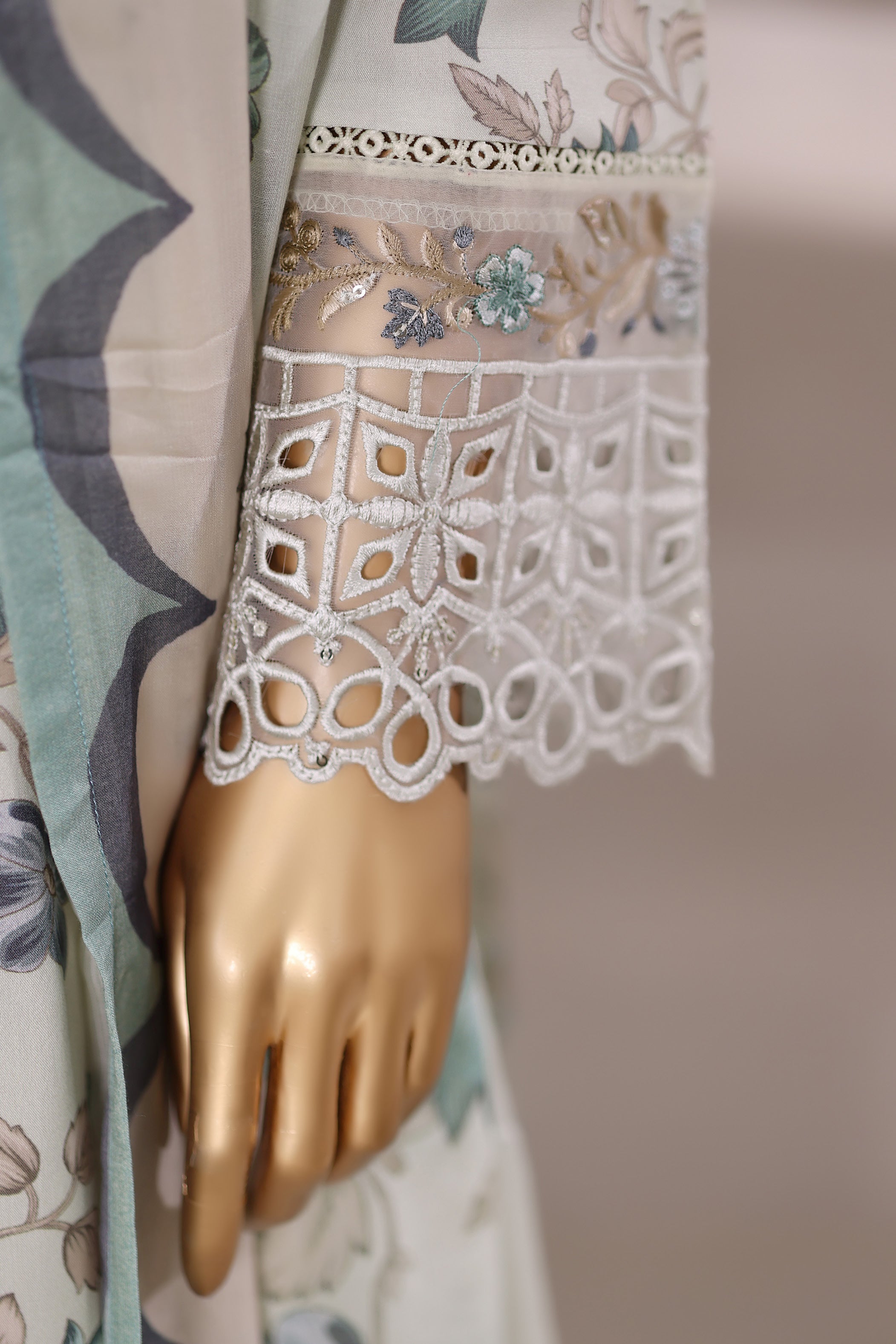 Sadabahar Malika Viscose Short Length Farshi Shalwar With Chiffon Printed Dupatta 3Piece Stitched Collection 2025 Mint Color SDMVS- 003