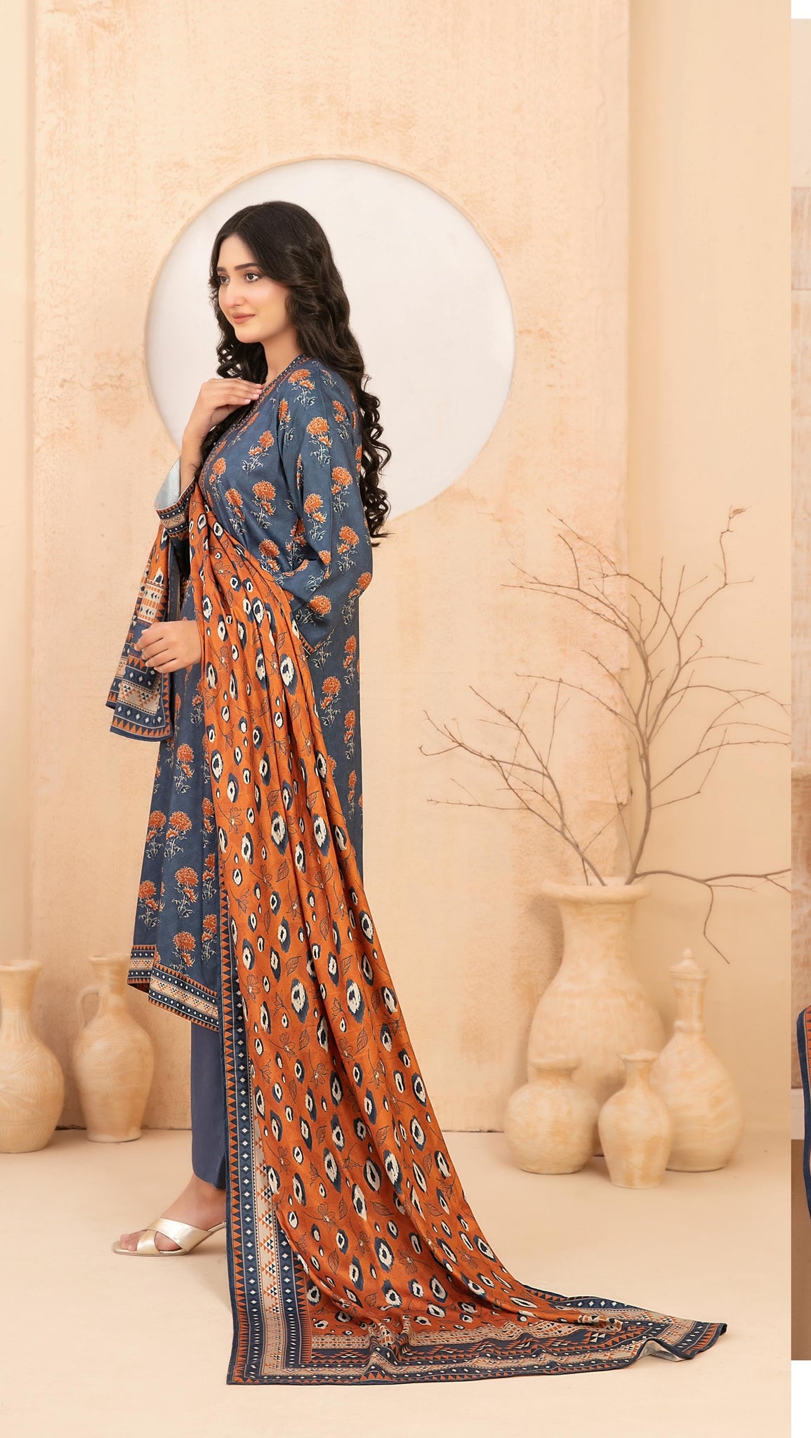 Shahid Tawakkal BASEERA — Unstitched 3Piece Collection Staple Digital Printed with Twill fabric Collection 2025 D-06