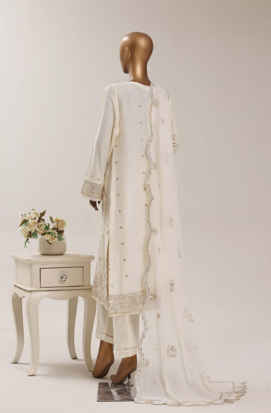 Sadabahar Luxury Slub Lawn Embroidery Stitched Vol-15 Collection 2026. LEL-01