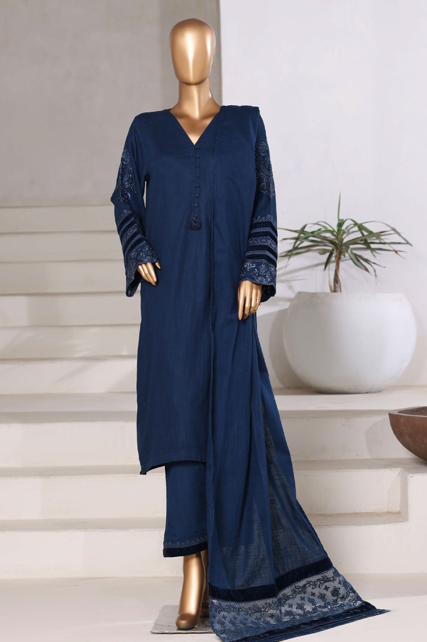 Sadabahar Stitched 3 Piece Premium Cross Texture With Velvet WITH Collection 2025 D#-03