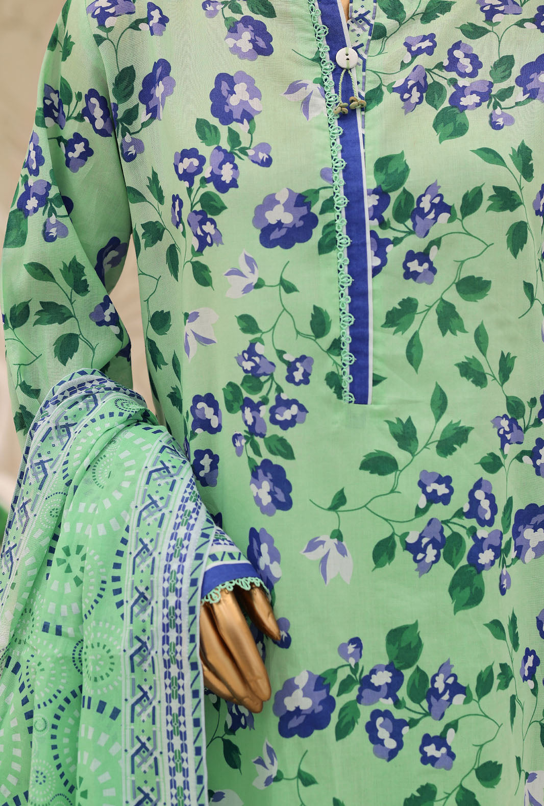Summer Shades by HZ Textiles Digital Printed Lawn Suit Unstitched 3 Piece Collection 2026 D#-09