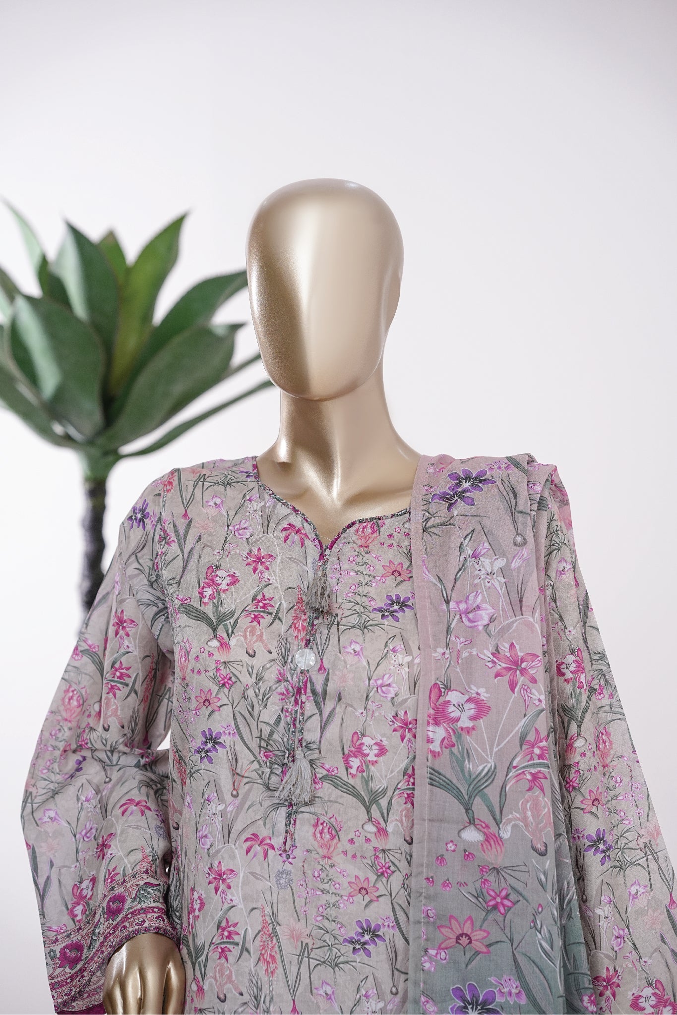 BIN SAEED Luxury Lawn Printed 3pcs Stitched Vol-18 3Piece Stitched COLLECTION 2026 D-#33