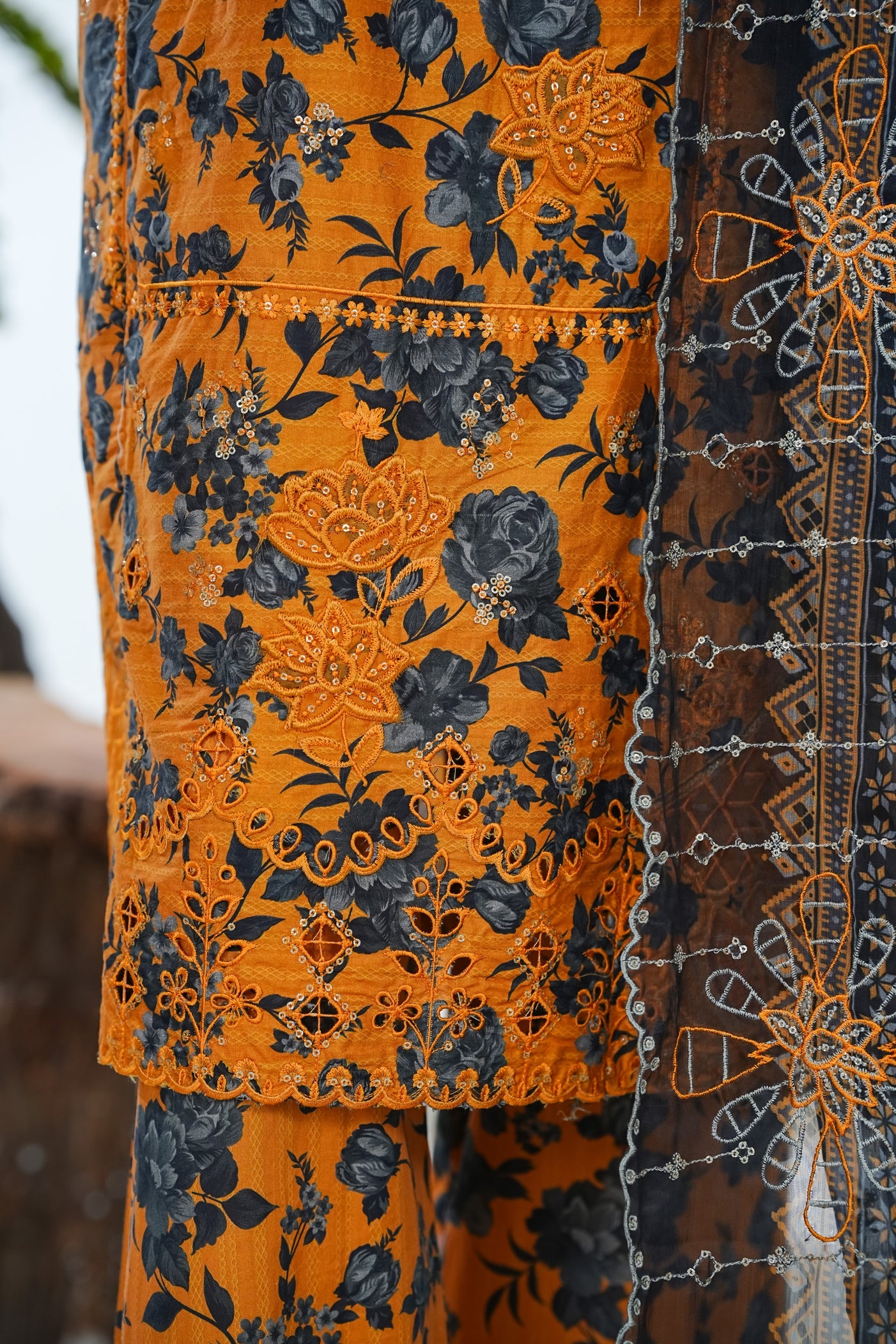 Bin Saeed Luxury Laserkari Chikenkari Lawn With Digital Printed With Embroidery Lawn Dupatta 3Piece Stitched Vol-02 Collection 2026.D#-12