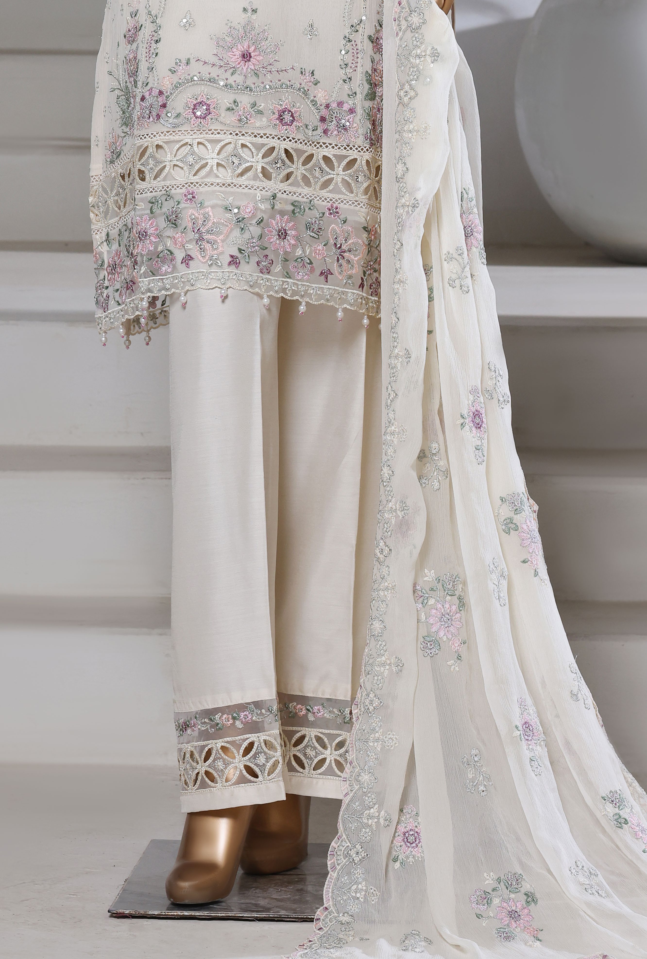 SADABAHAR Luxury Chiffon Afsanay Vol 15 3Piece Collection 2025 SAFC -1009