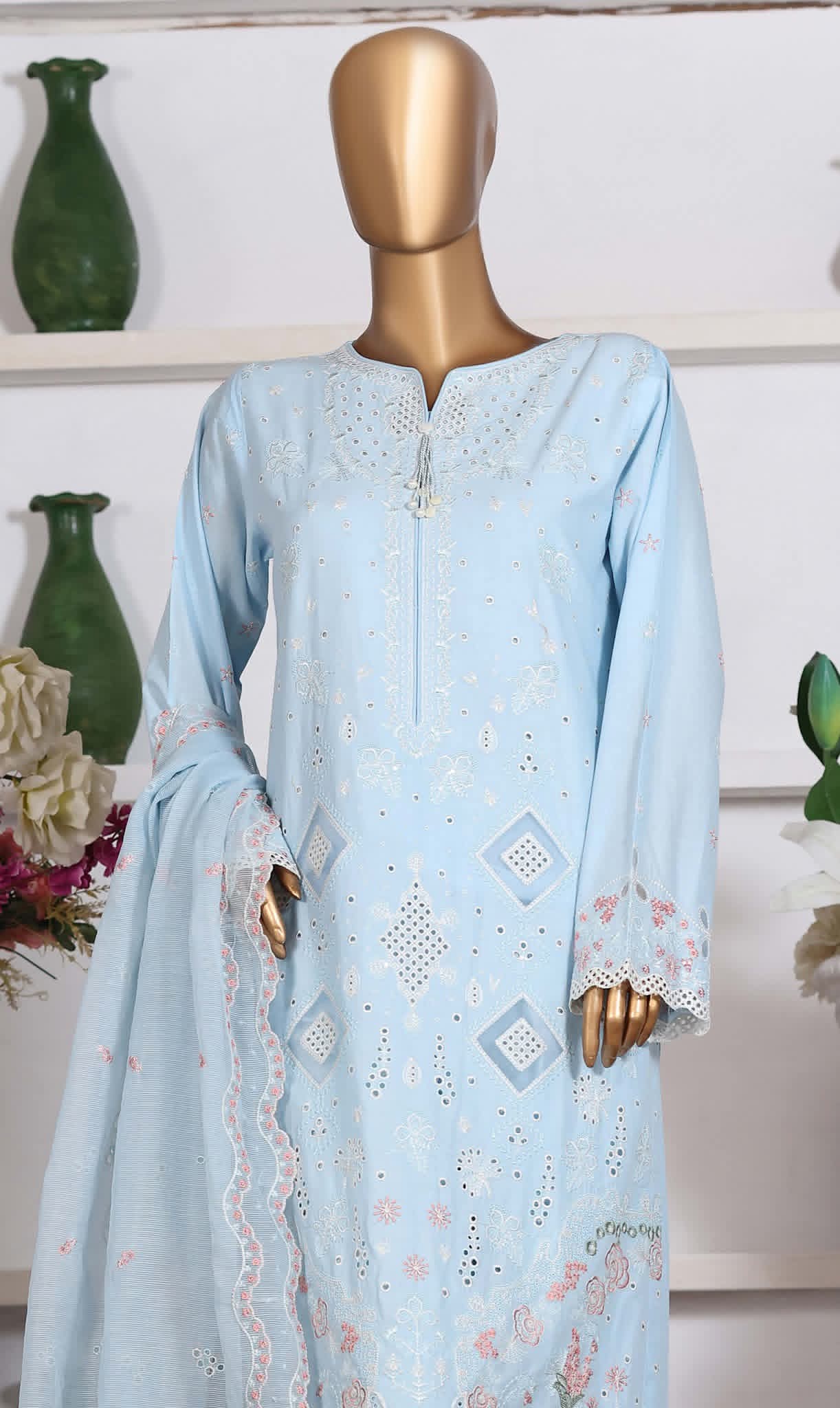 Hz Muse Luxury Heavy Embroidery Festive 3Piece Stitched Collection 2026 D#-03