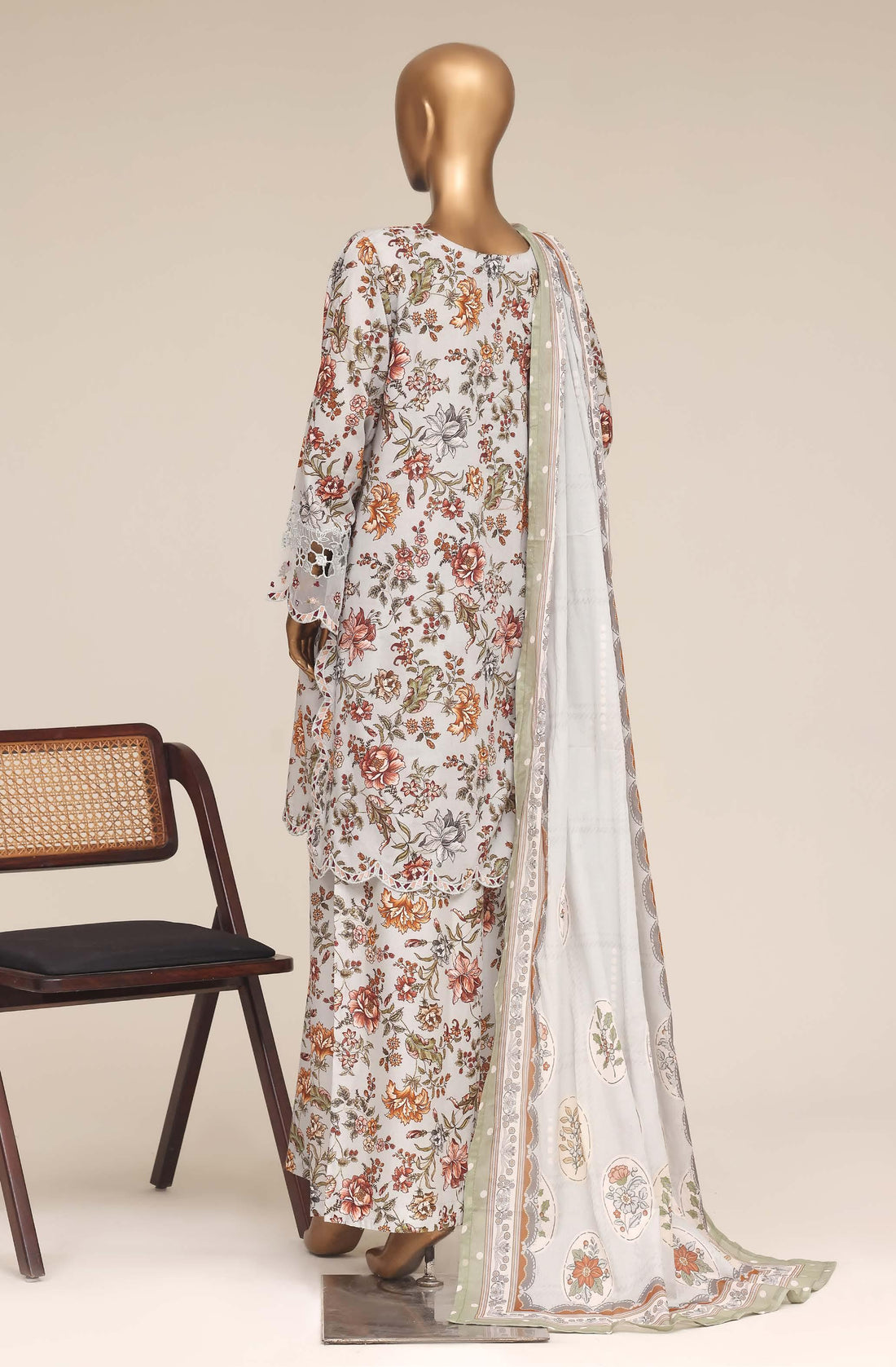 Sadabahar Malika Embroidery Lawn Short Length 3Piece Stitched Vol-10 Collection 2026 D#05