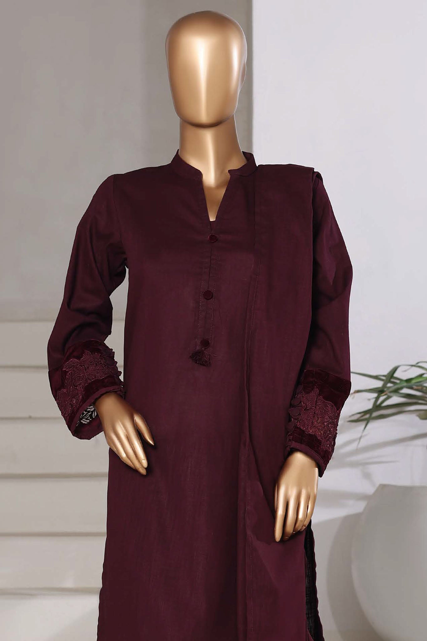 Sadabahar Stitched 3 Piece Premium Cross Texture With Velvet WITH Collection 2025 D#-02