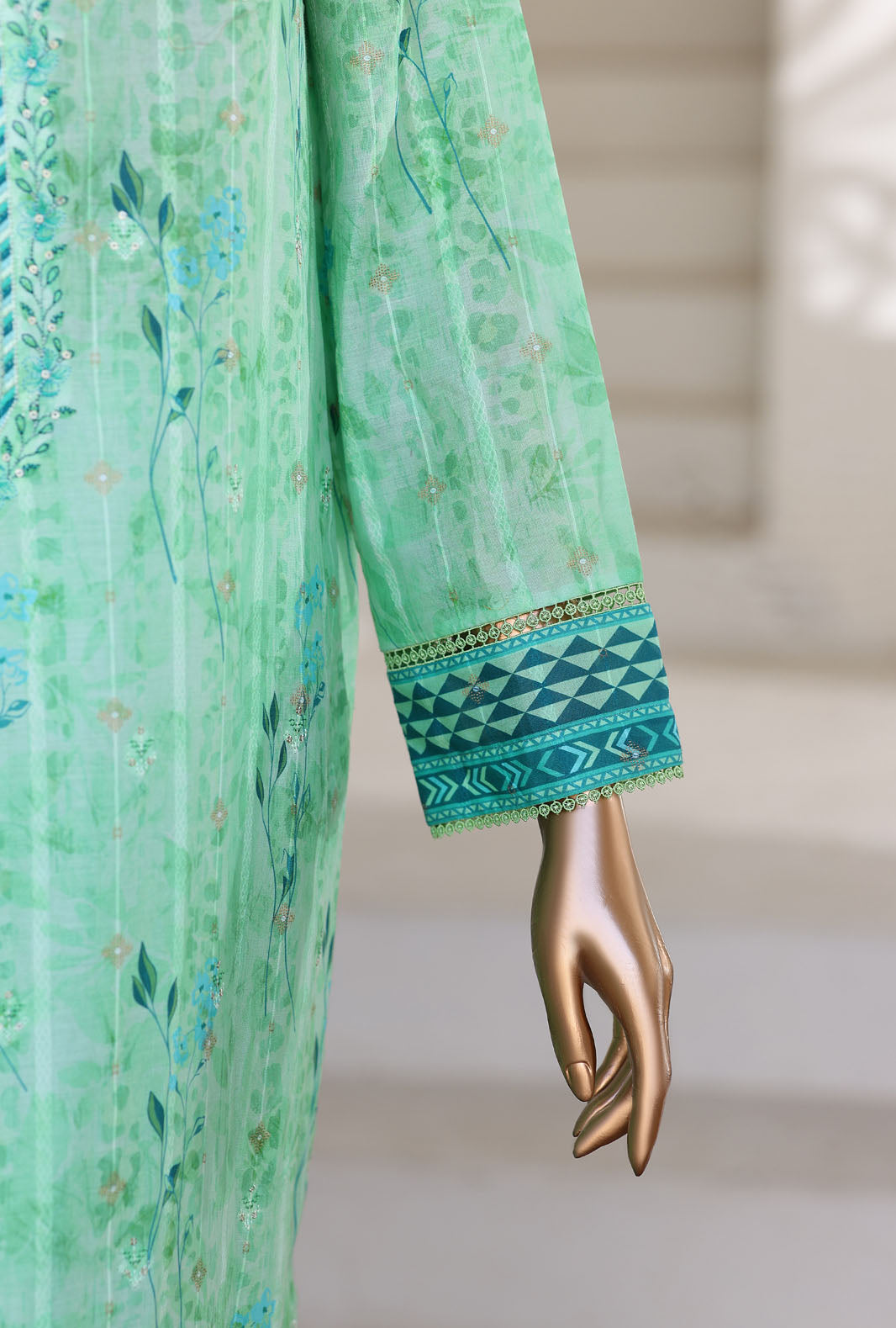 Ninokara by HZ Textiles Embroidered Jacquard Suit Unstitched 3 Piece Collection Vol-03 2026 D#-06